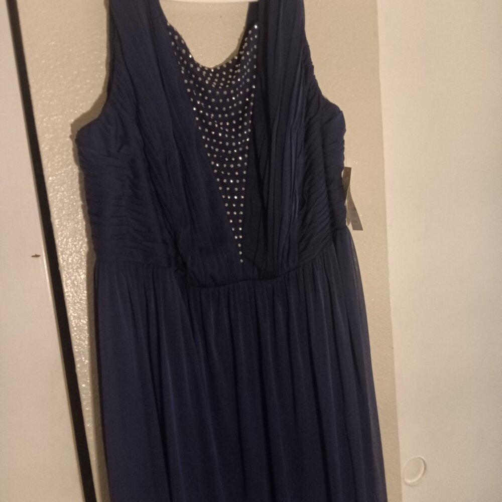 Alex Evenings Formal Dress - Picture 8 of 10